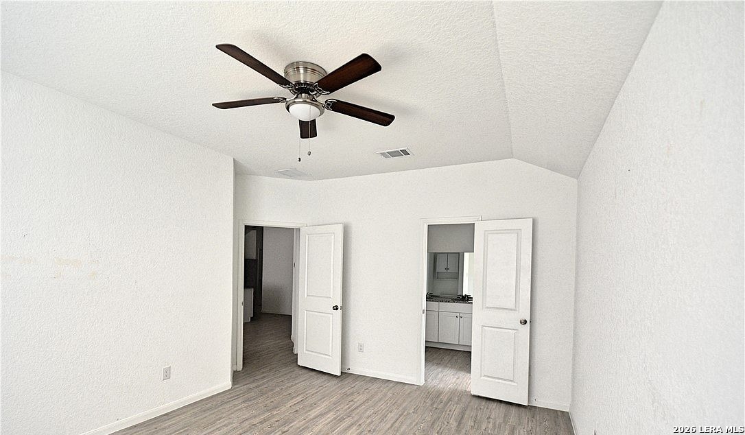 1208 Treehouse Ln, New Braunfels, TX 78130