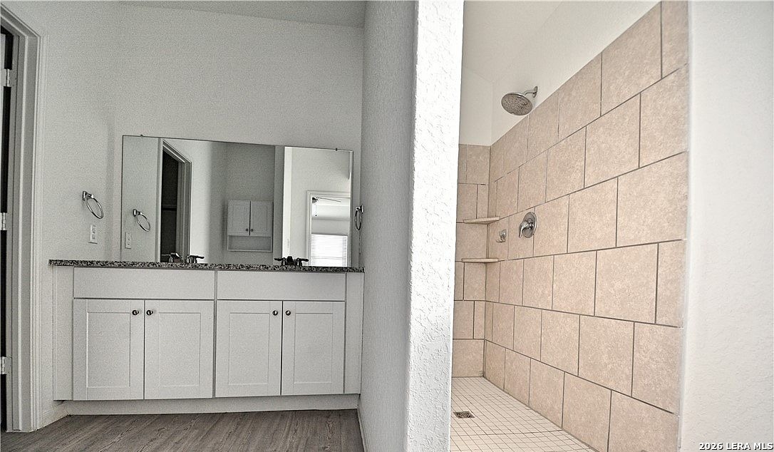 1208 Treehouse Ln, New Braunfels, TX 78130