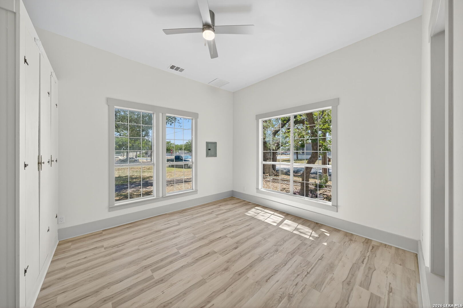 904 17TH ST, Hondo, TX 78861