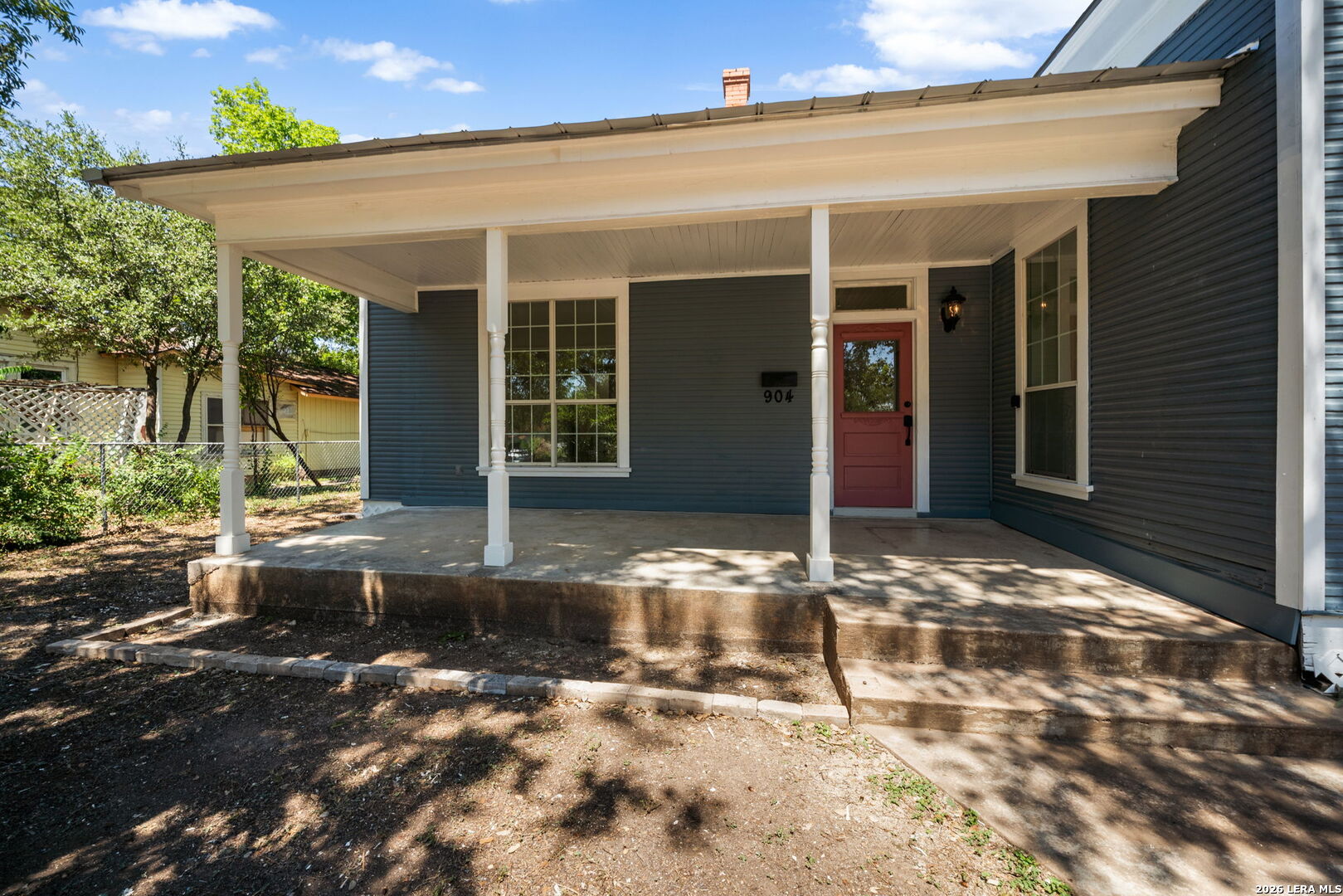 904 17TH ST, Hondo, TX 78861