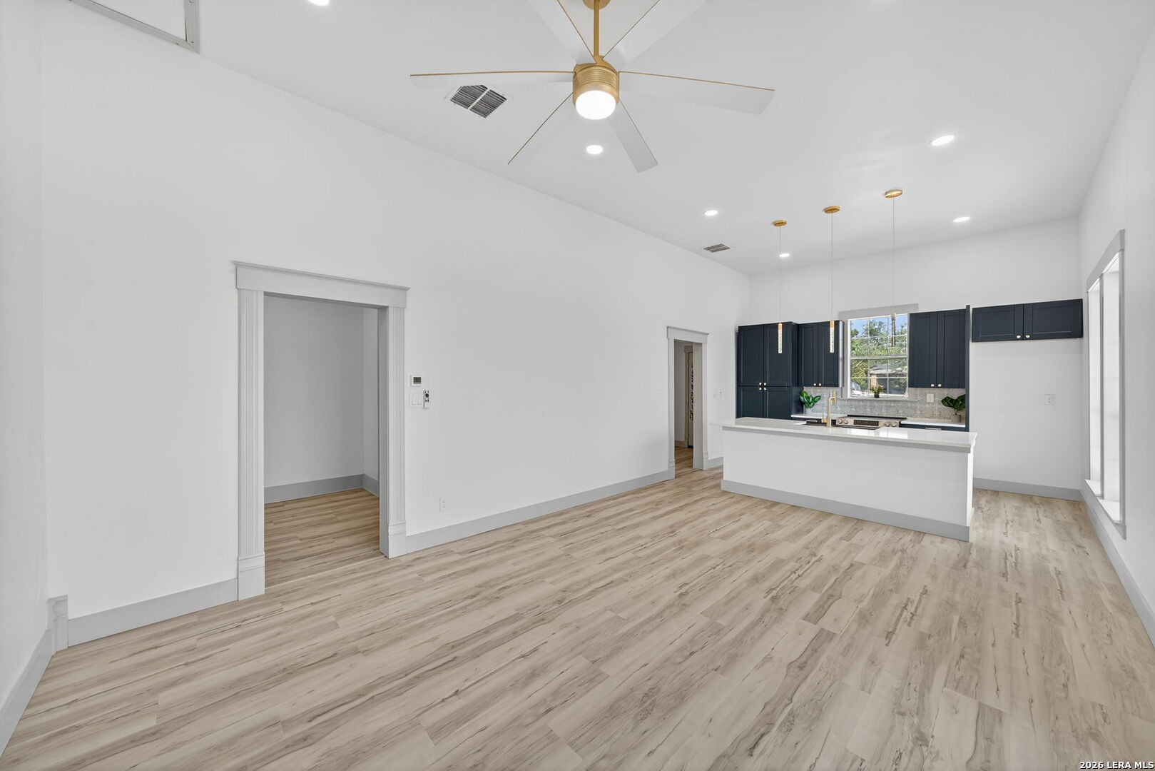 904 17TH ST, Hondo, TX 78861