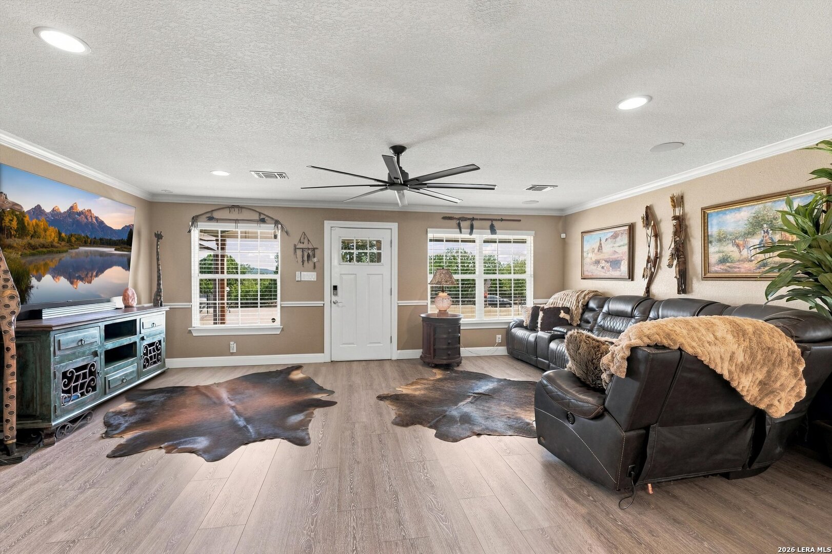 526 CHEYENNE TRL, Pipe Creek, TX 78063