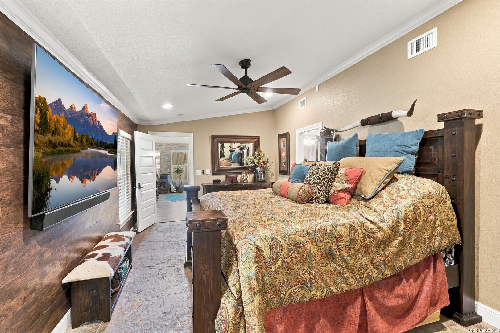 526 CHEYENNE TRL, Pipe Creek, TX 78063