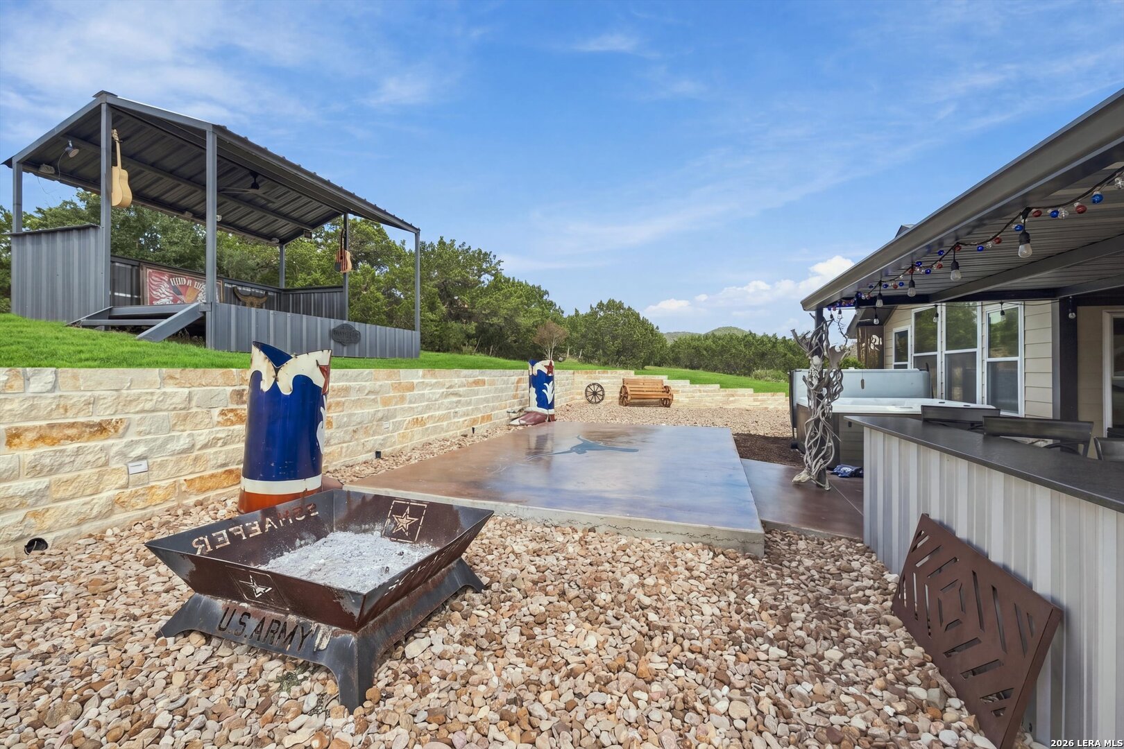 526 CHEYENNE TRL, Pipe Creek, TX 78063