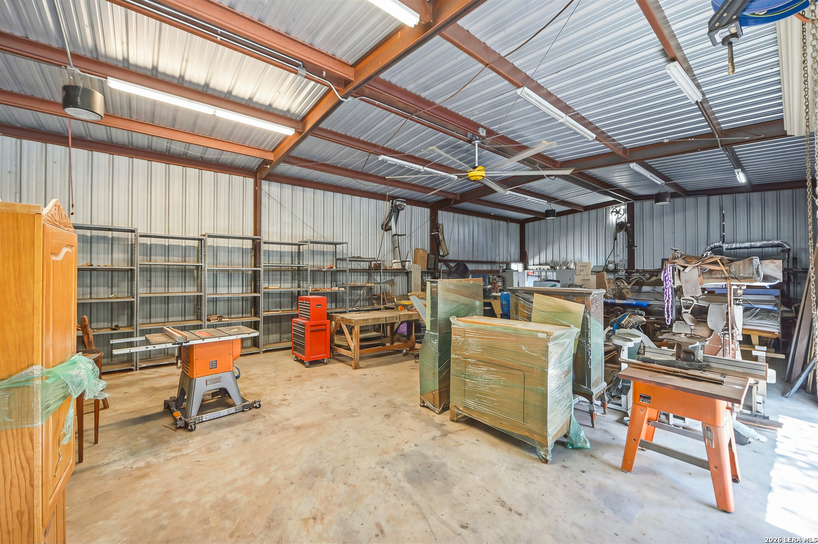 3001 Curry, Seguin, TX 78155