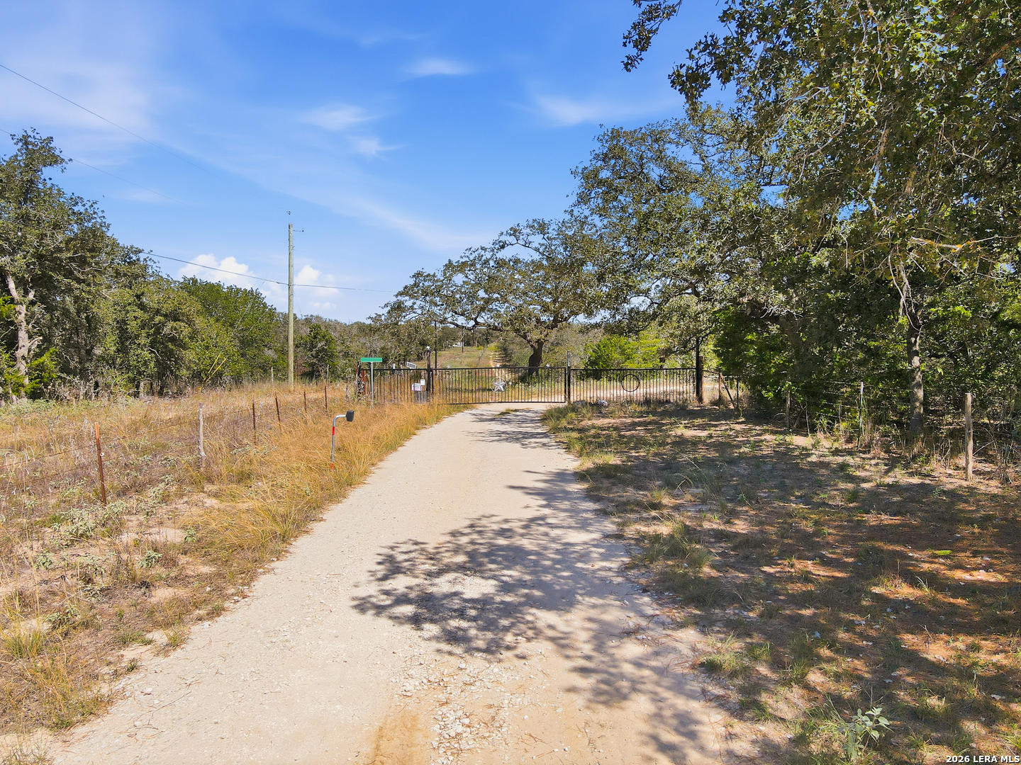 3001 Curry, Seguin, TX 78155