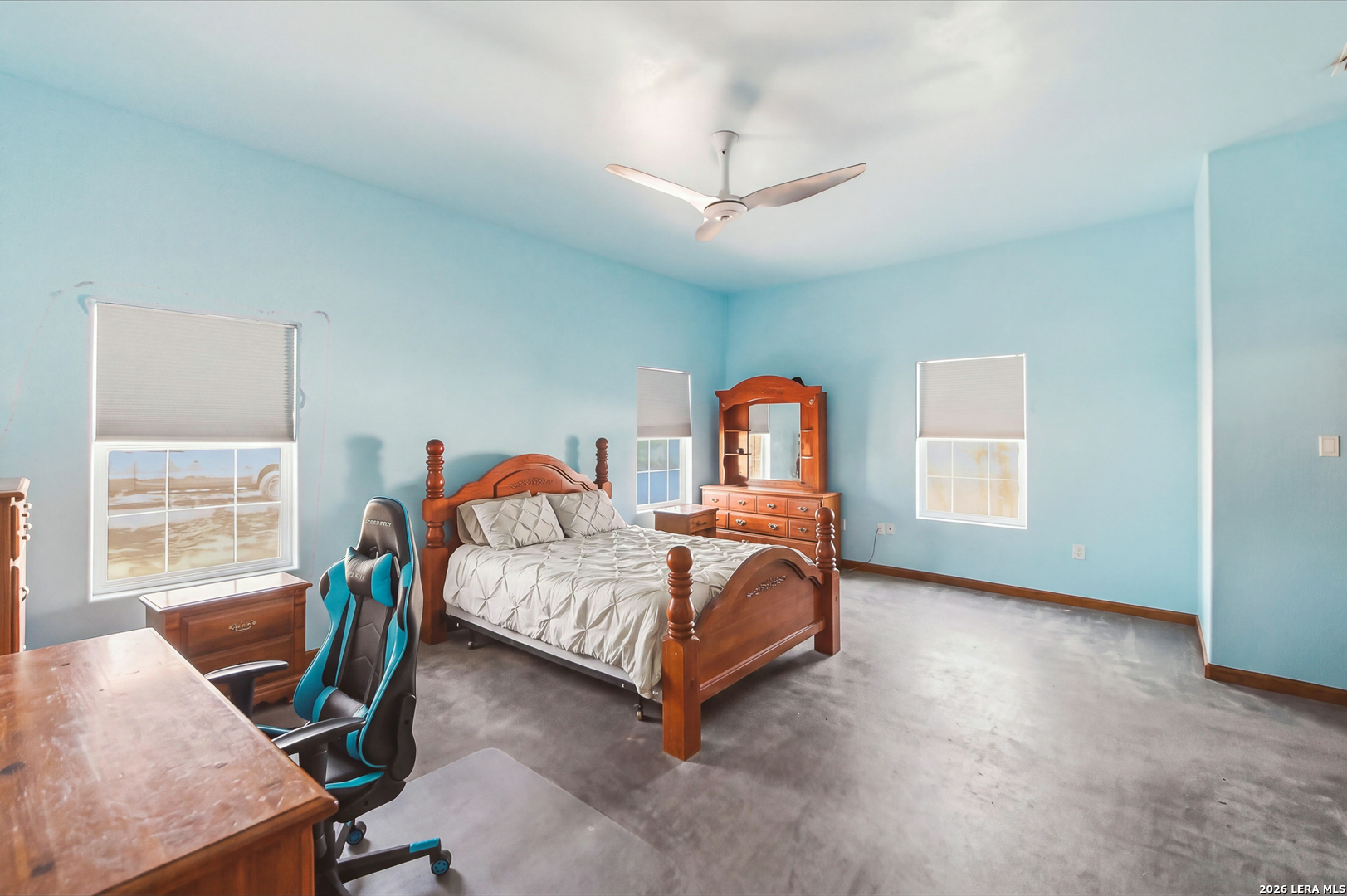 3001 Curry, Seguin, TX 78155