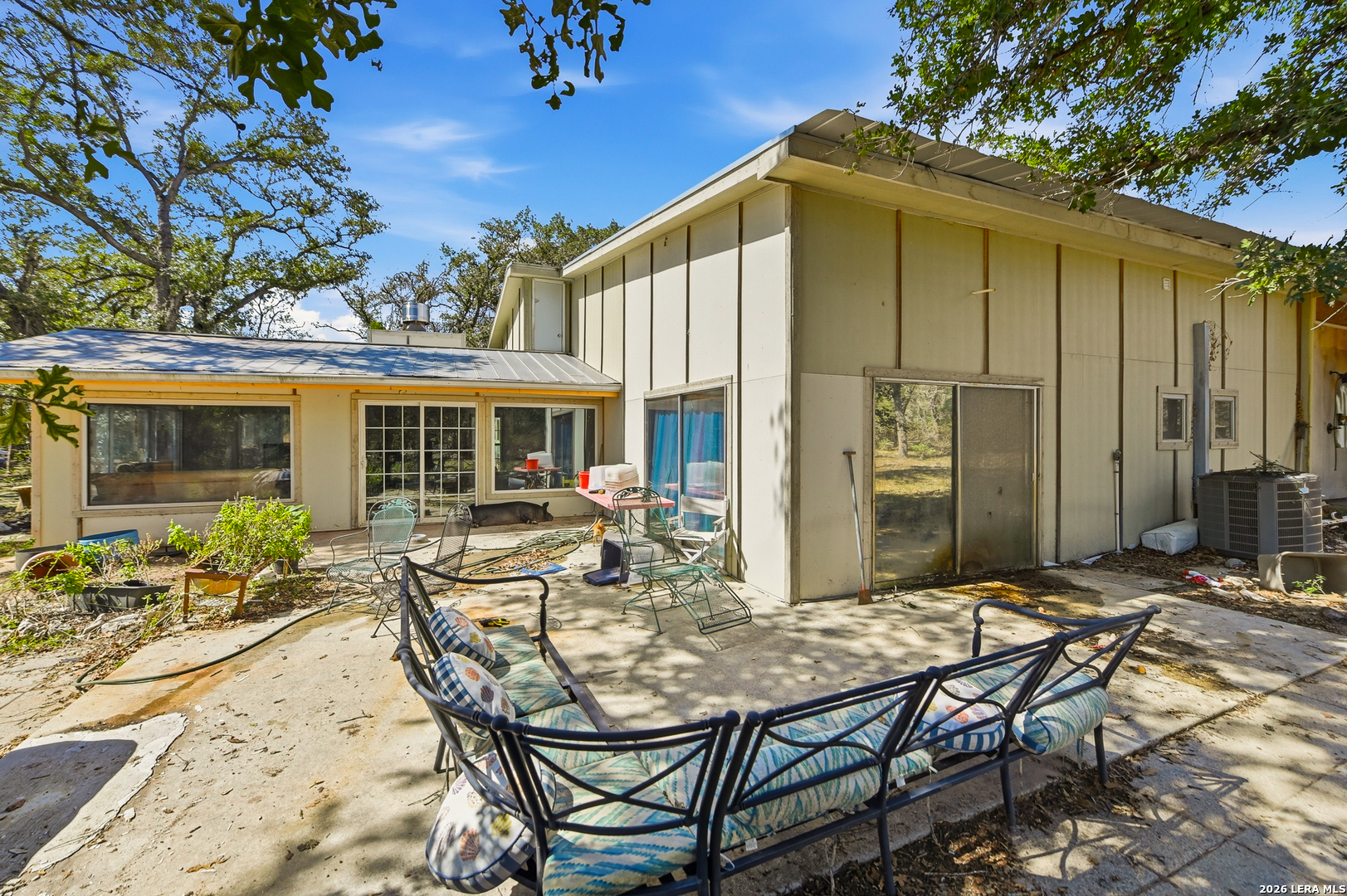 3001 Curry, Seguin, TX 78155