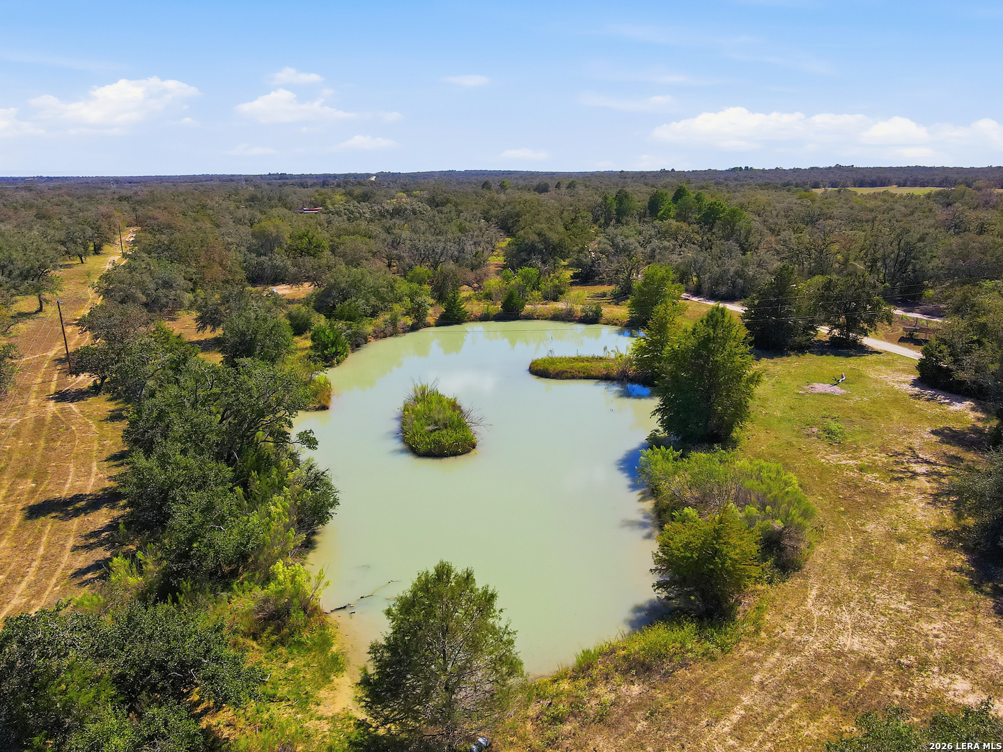 3001 Curry, Seguin, TX 78155