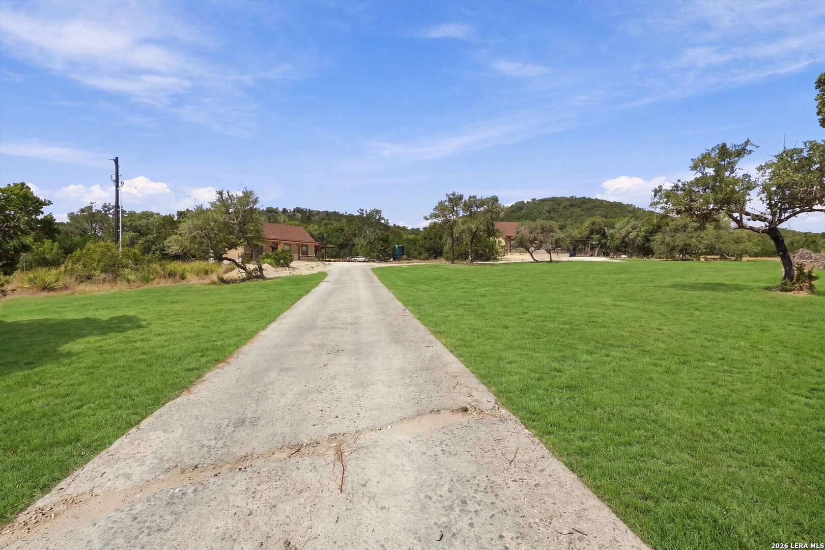526 CHEYENNE TRL, Pipe Creek, TX 78063