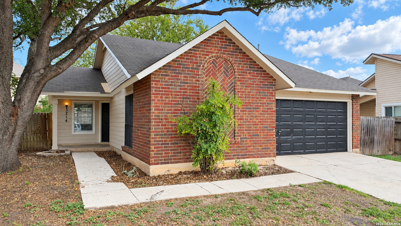Property photo for 3714 CANDLEKNOLL CIR, San Antonio, TX