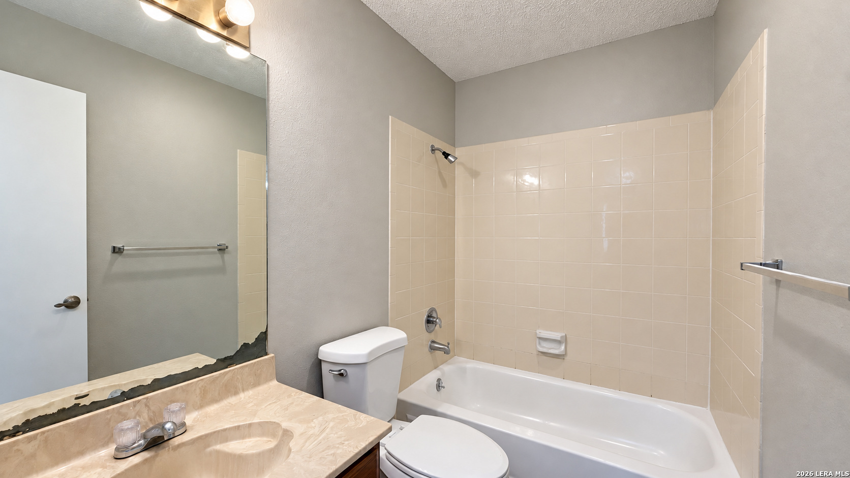 3714 CANDLEKNOLL CIR, San Antonio, TX 78244