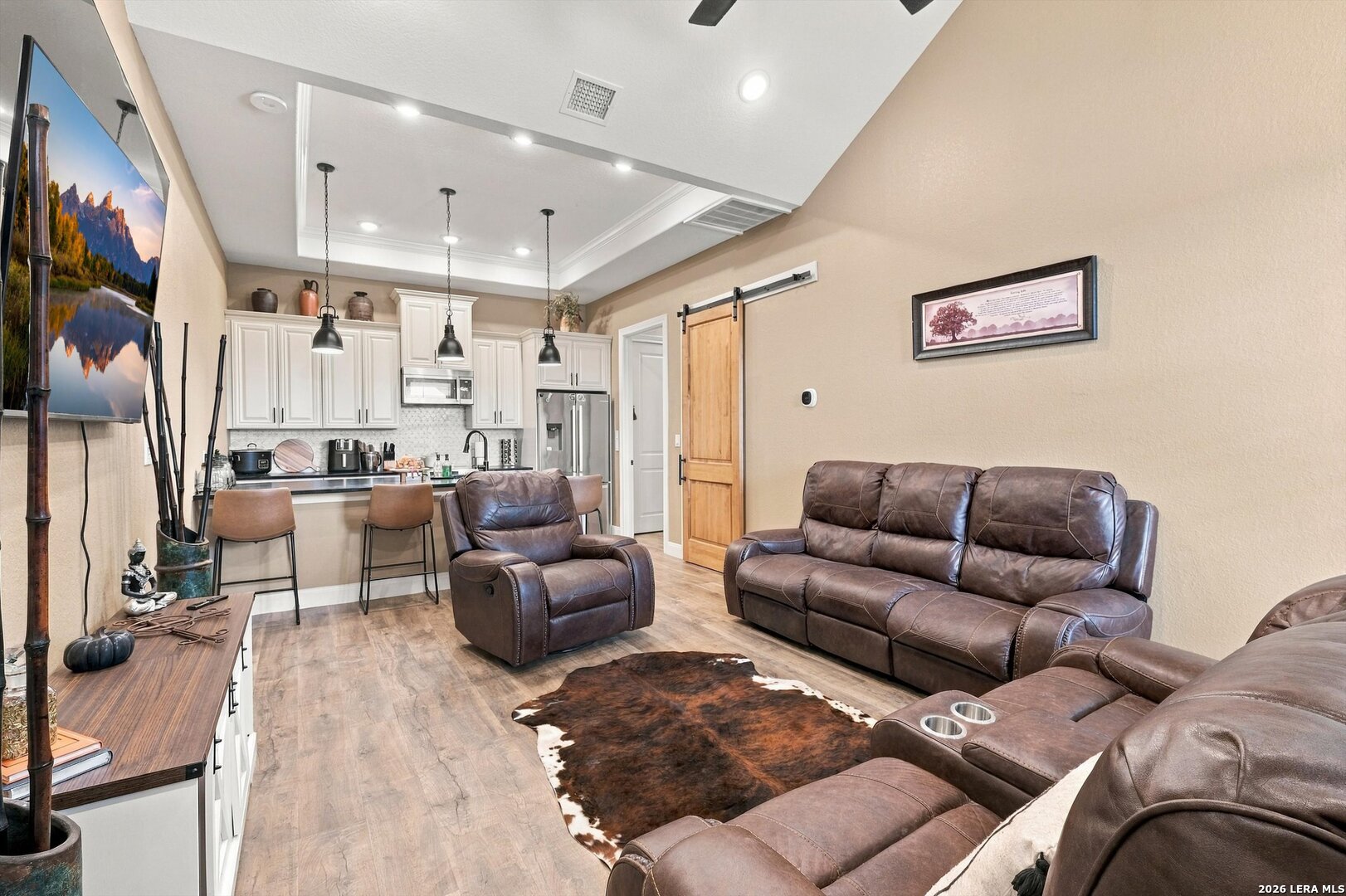 526 CHEYENNE TRL, Pipe Creek, TX 78063