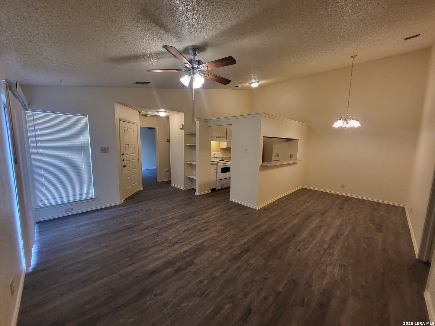 5253 MEADOW RISE ST, San Antonio, TX 78250