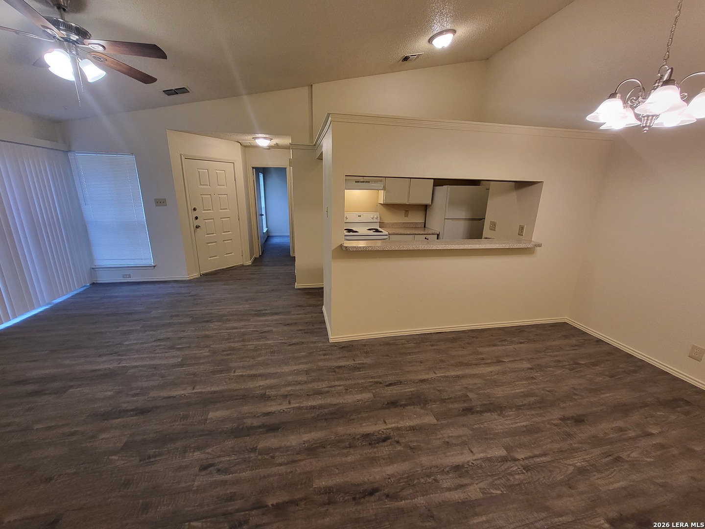 5253 MEADOW RISE ST, San Antonio, TX 78250