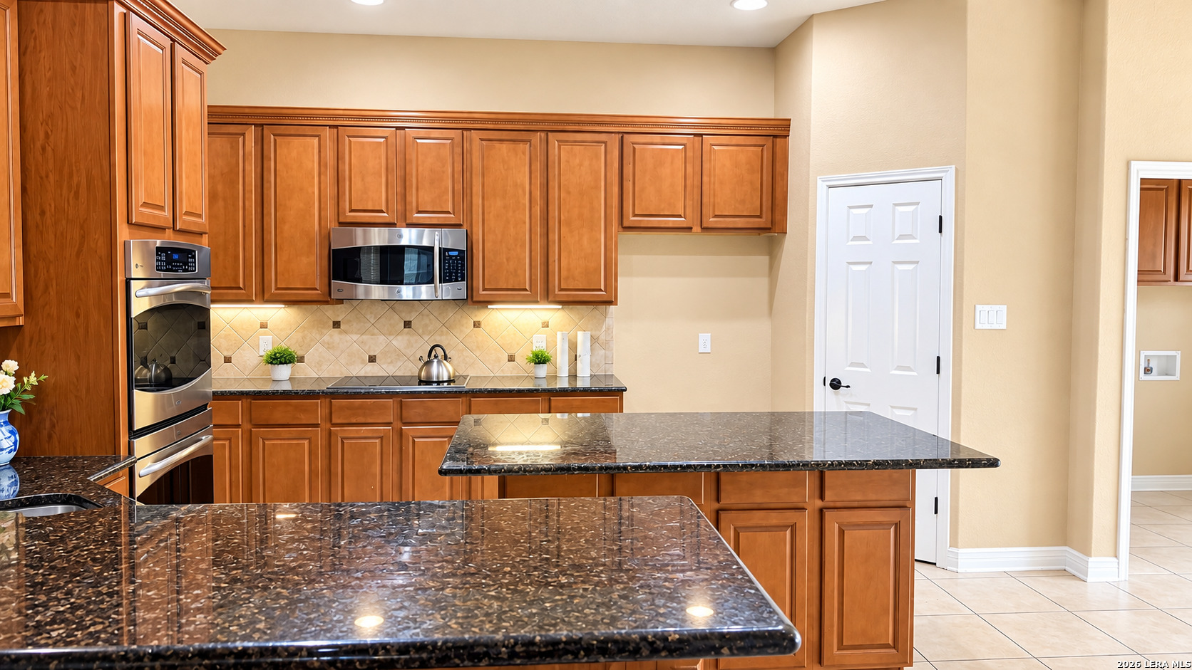 605 Oakmont Way, Cibolo, TX 78108