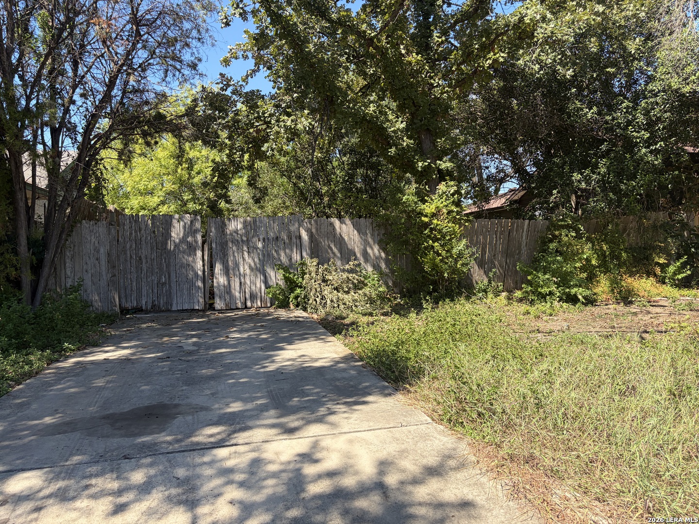 Property photo for 509 W 5TH ST, Converse, TX