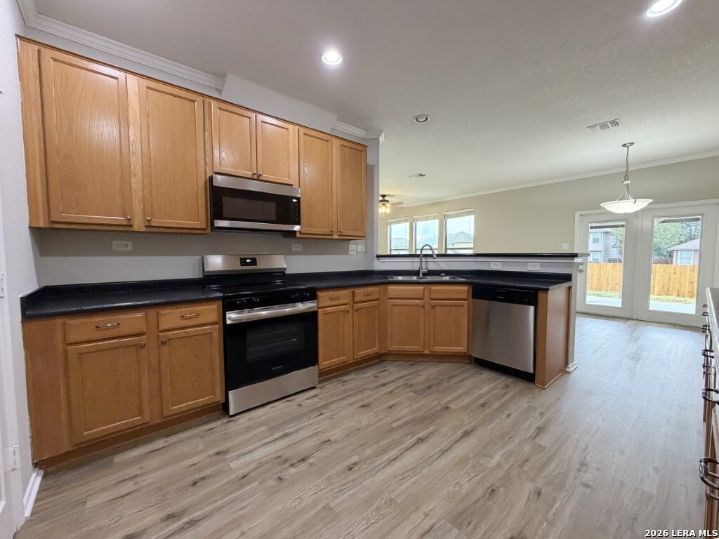 6523 San Miguel Way, Converse, TX 78109