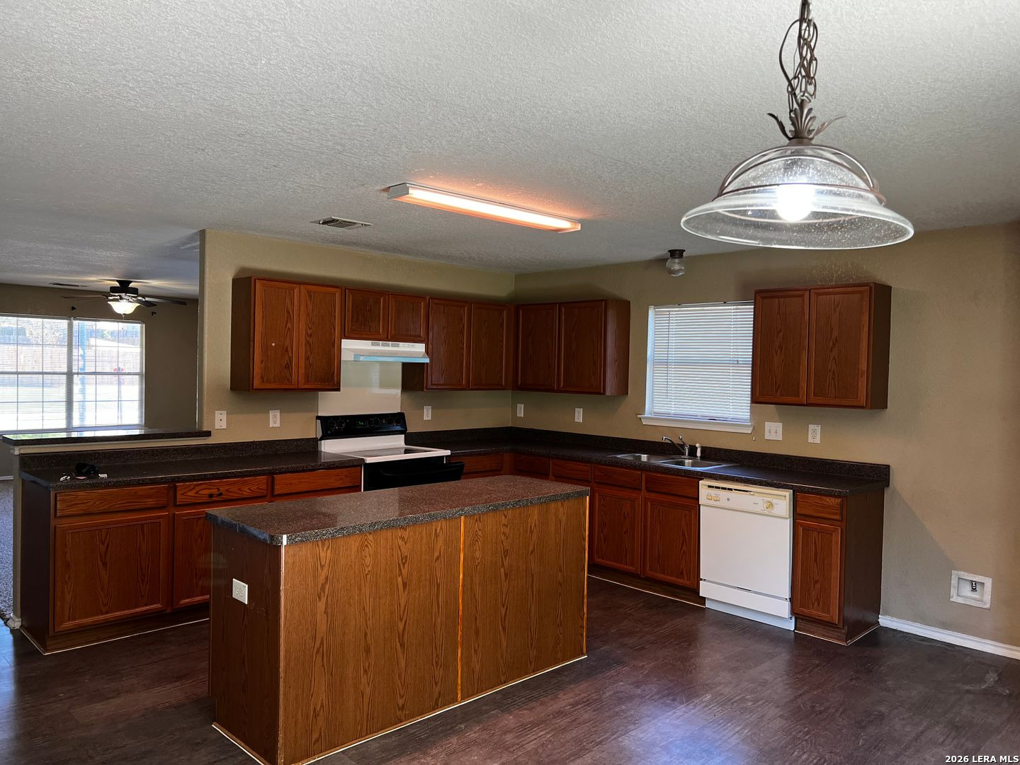 7910 Mainland Woods, San Antonio, TX 78250