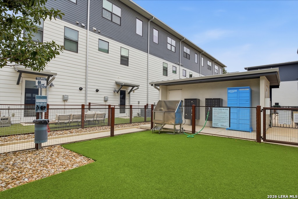 1208 N Academy, #UNIT 3204, New Braunfels, TX 78130