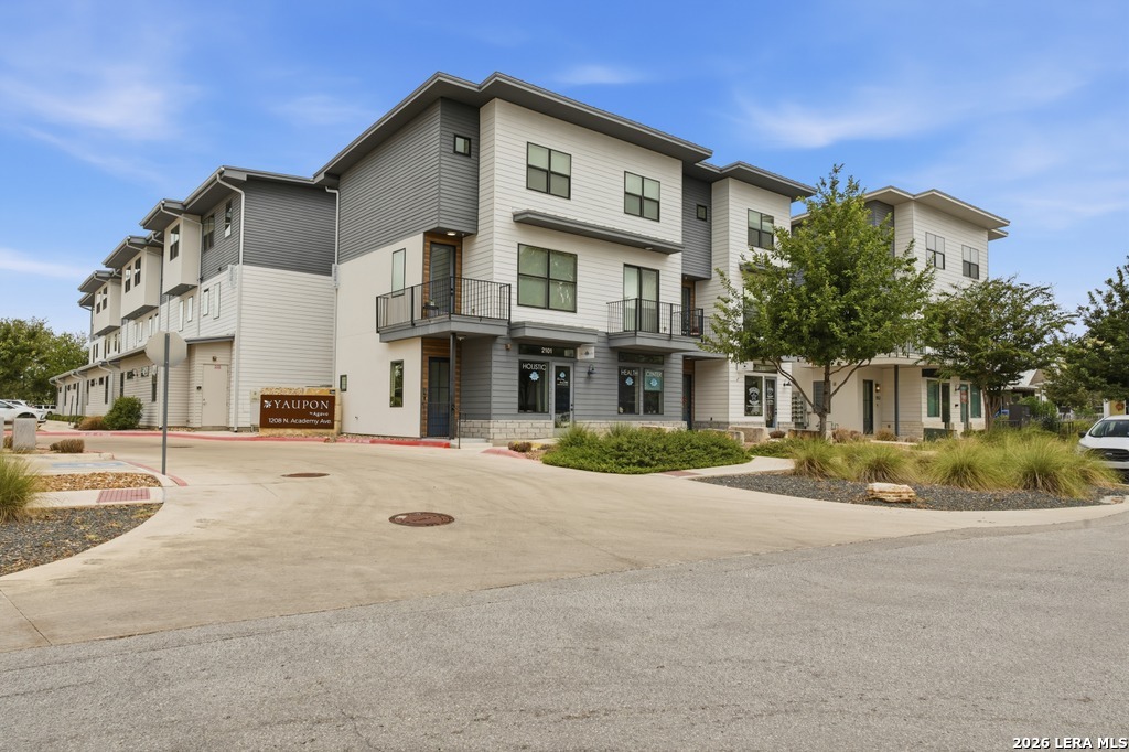 1208 N Academy, #UNIT 3204, New Braunfels, TX 78130