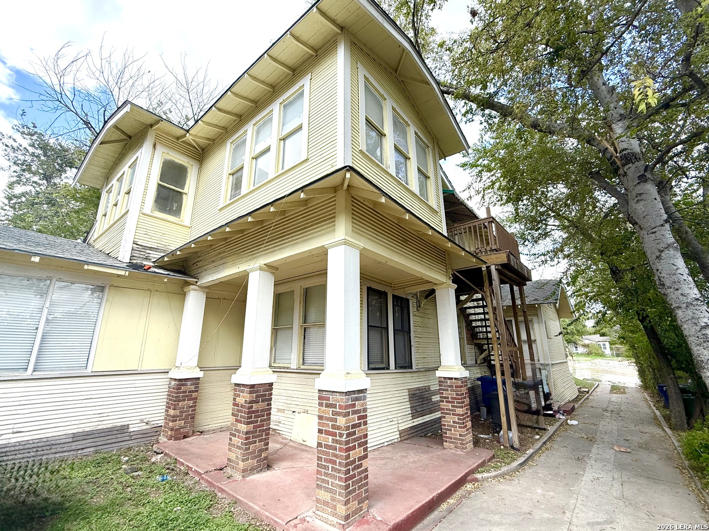 810 W Magnolia, #2, San Antonio, TX 78212