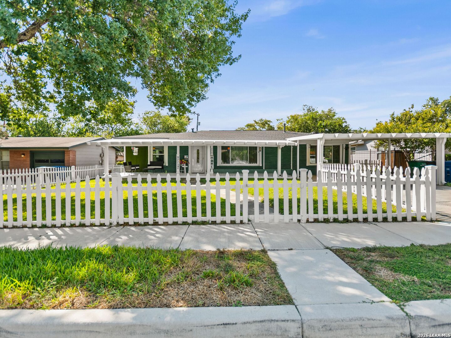 Property photo for 430 Sandalwood, San Antonio, TX