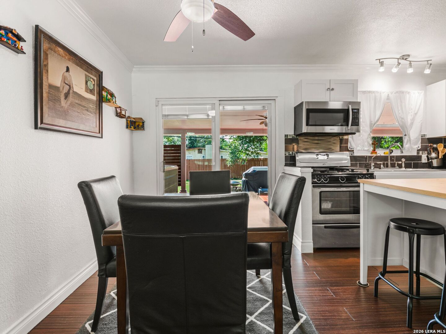 430 Sandalwood, San Antonio, TX 78216