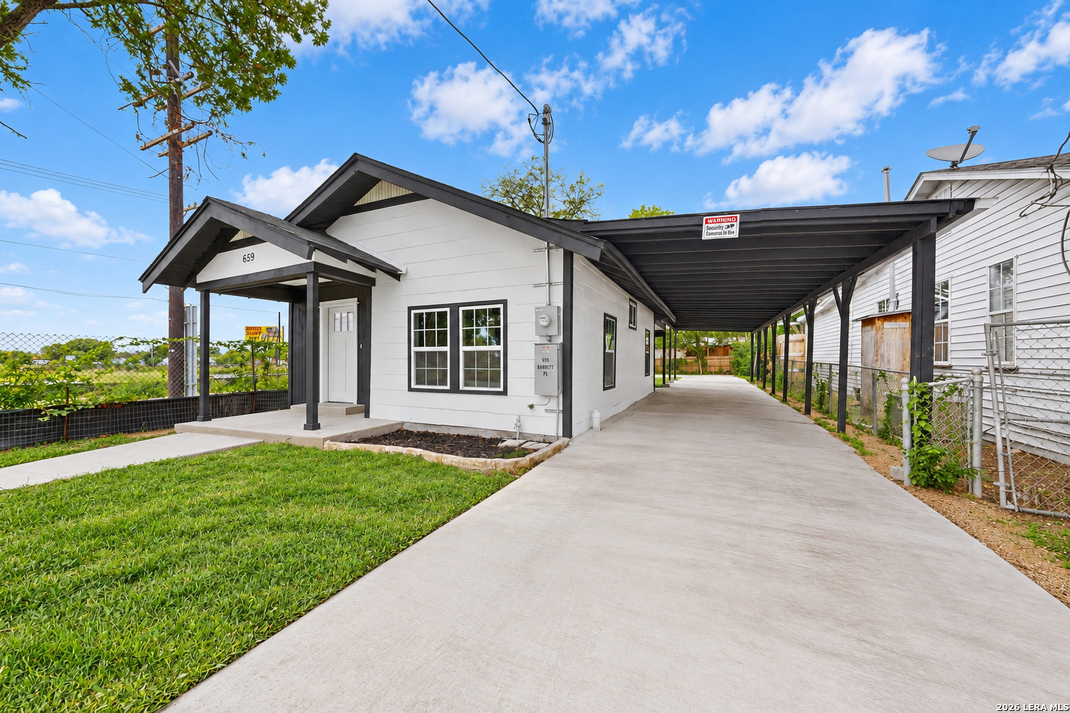 Property photo for 659 BARRETT PL, San Antonio, TX