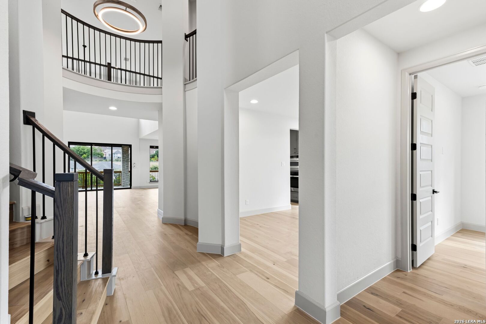 411 Canyon Hts, San Antonio, TX 78258