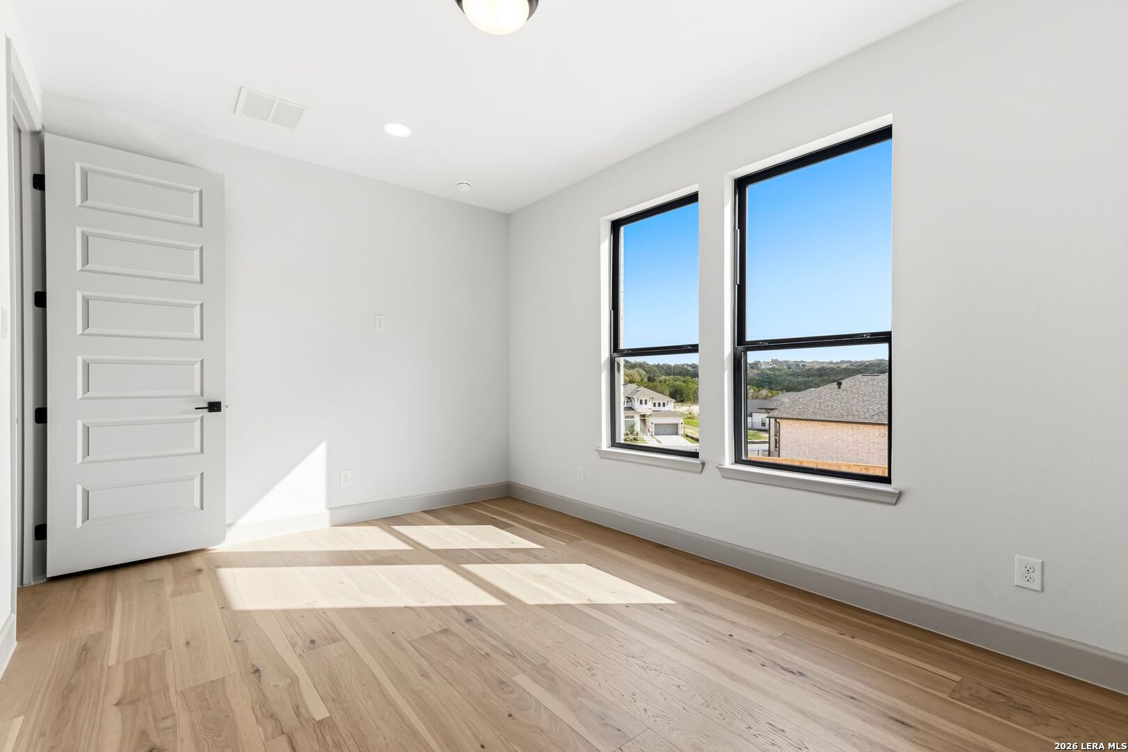 411 Canyon Hts, San Antonio, TX 78258