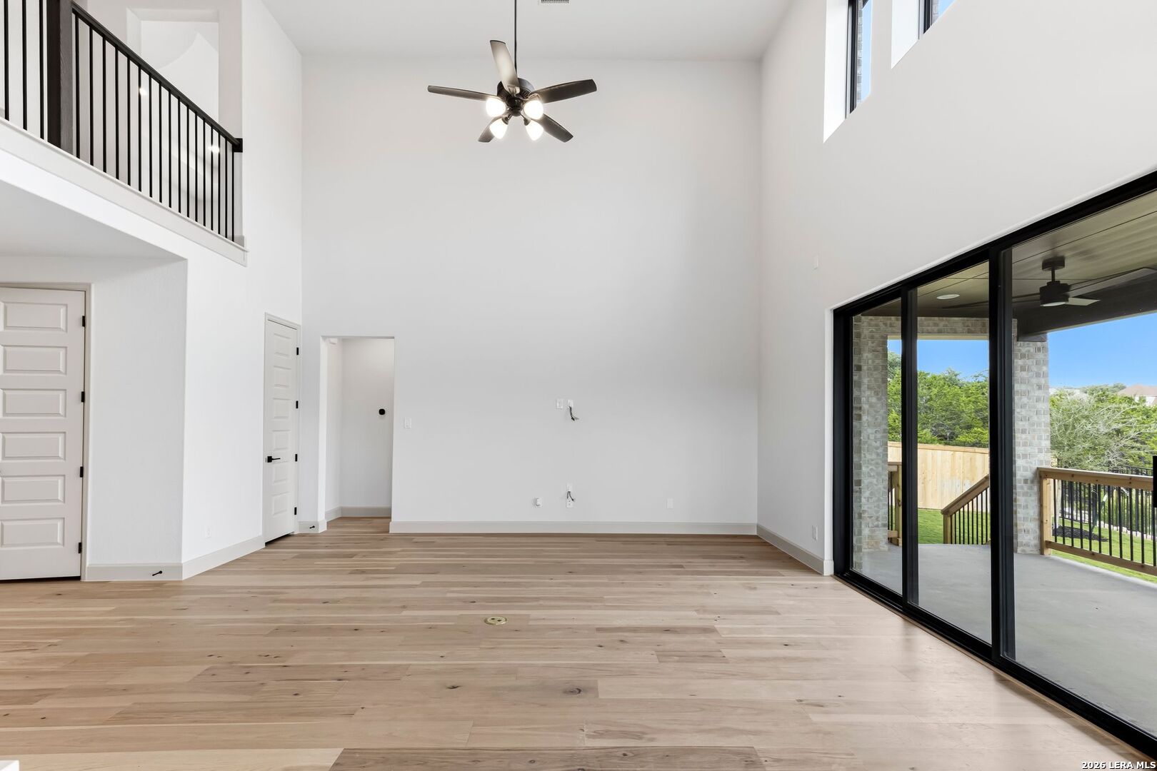 411 Canyon Hts, San Antonio, TX 78258