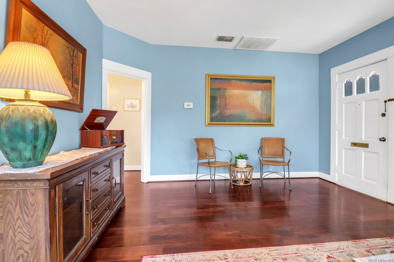 966 Bismark, Seguin, TX 78155
