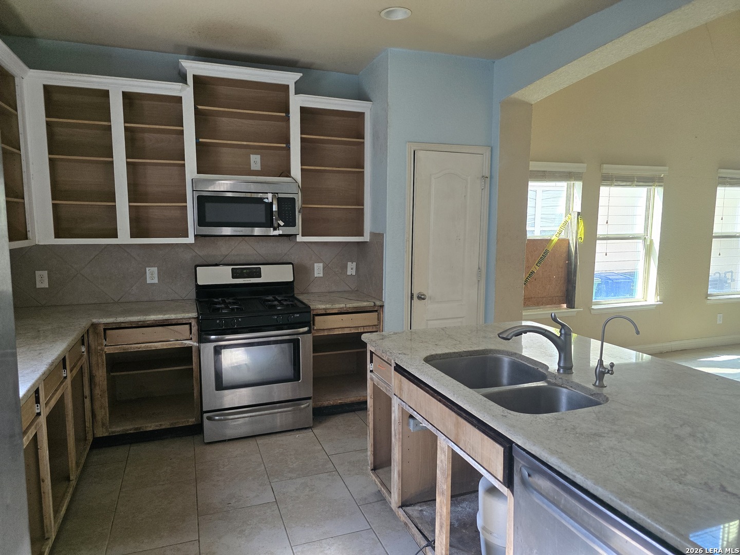 8730 Atwater Crk, San Antonio, TX 78245