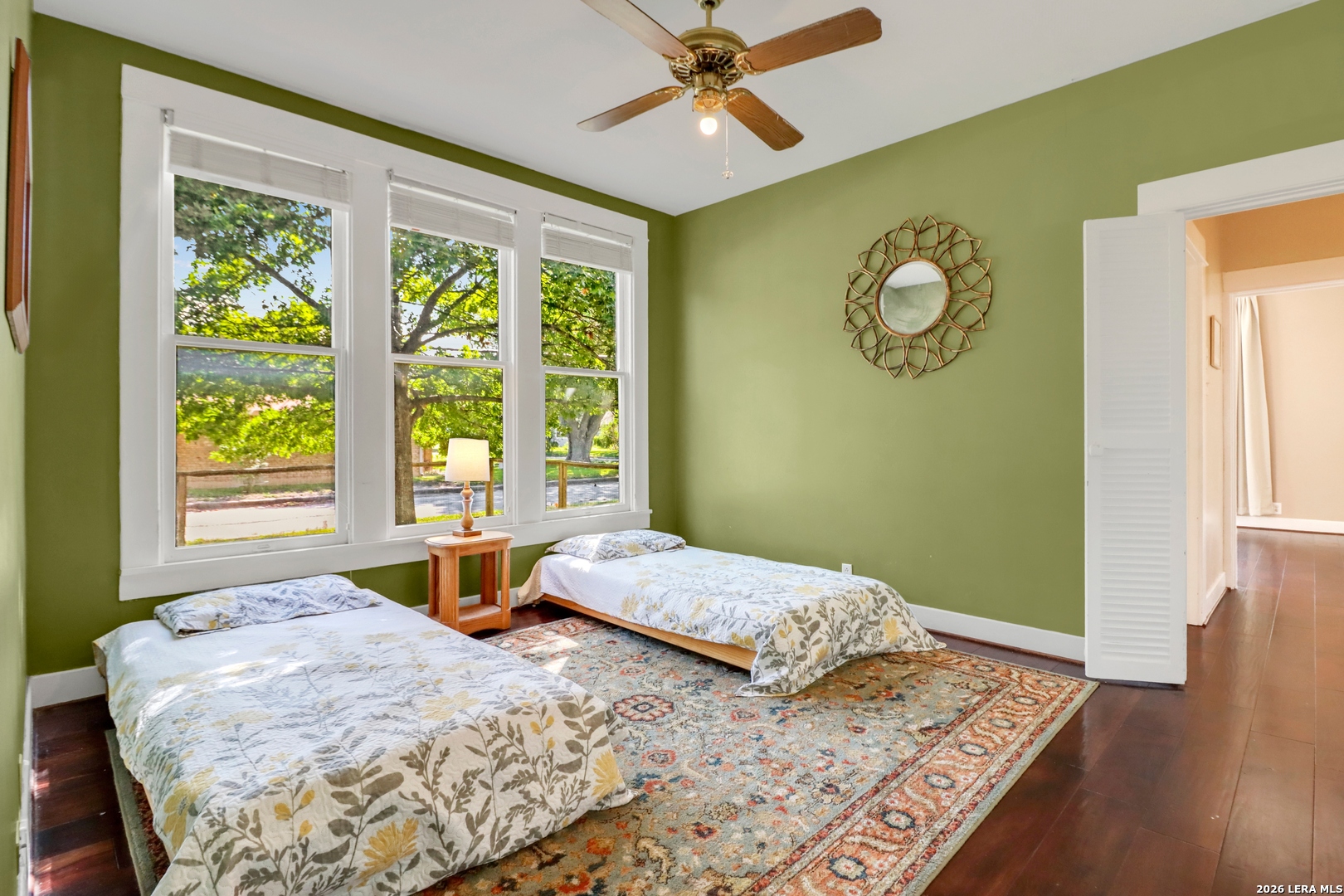 966 Bismark, Seguin, TX 78155