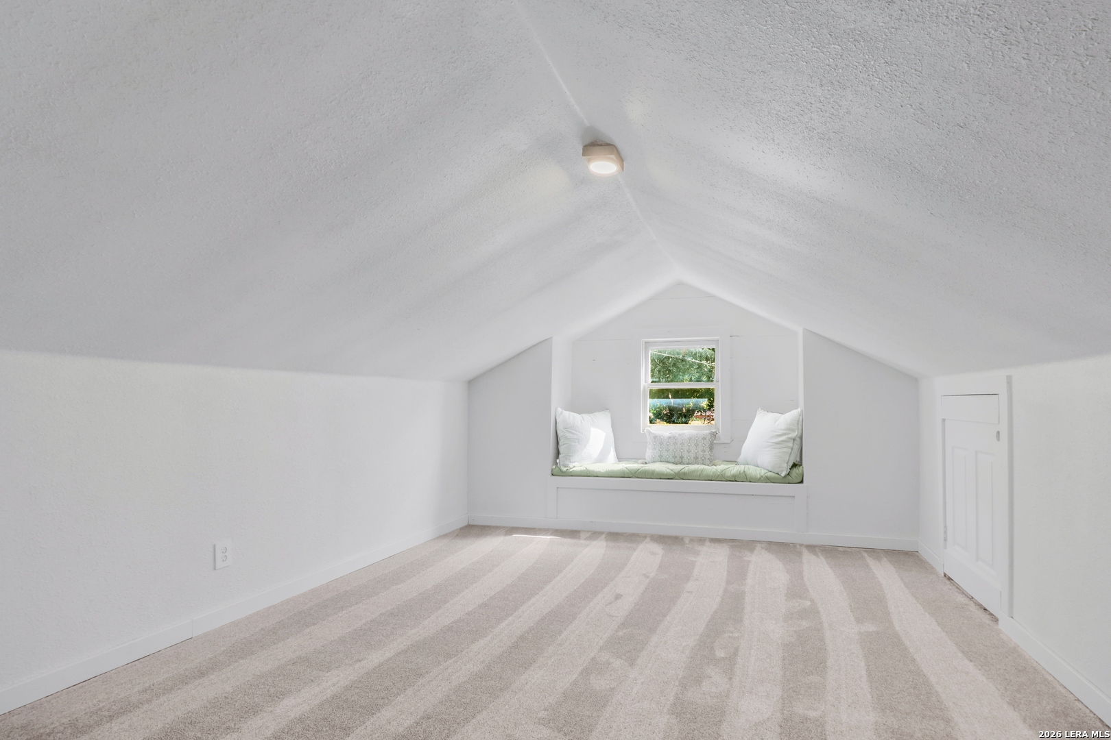 966 Bismark, Seguin, TX 78155