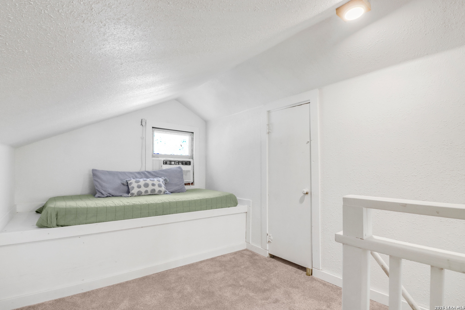 966 Bismark, Seguin, TX 78155
