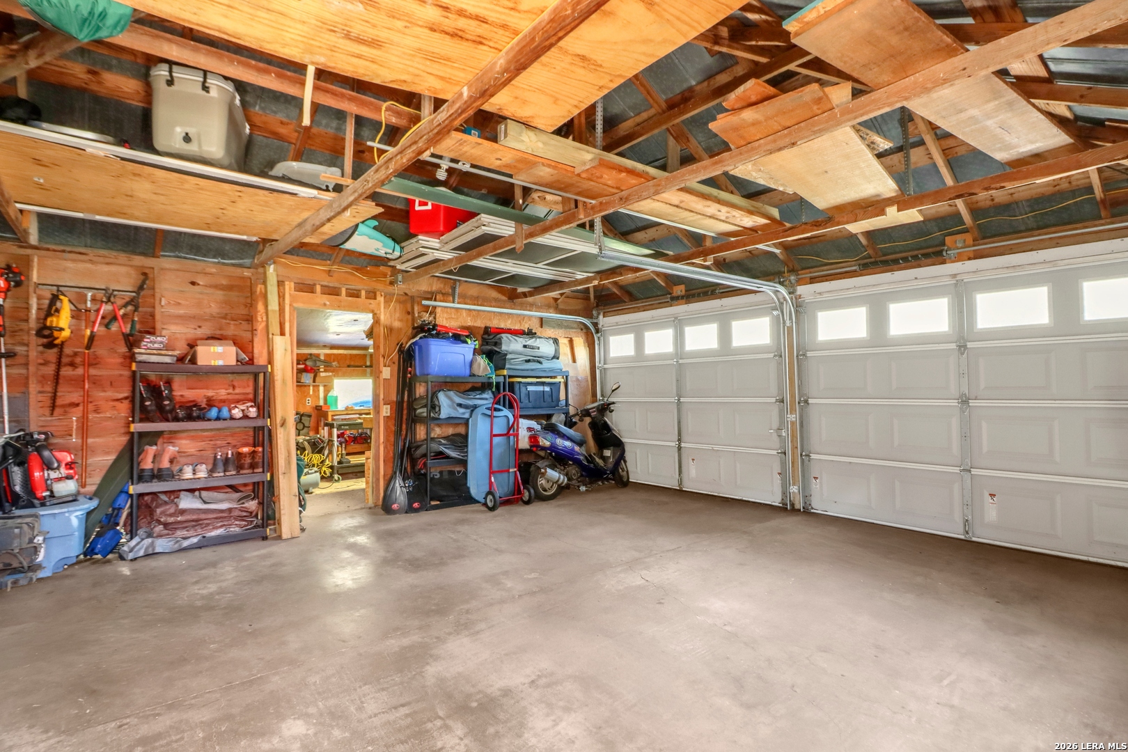 966 Bismark, Seguin, TX 78155