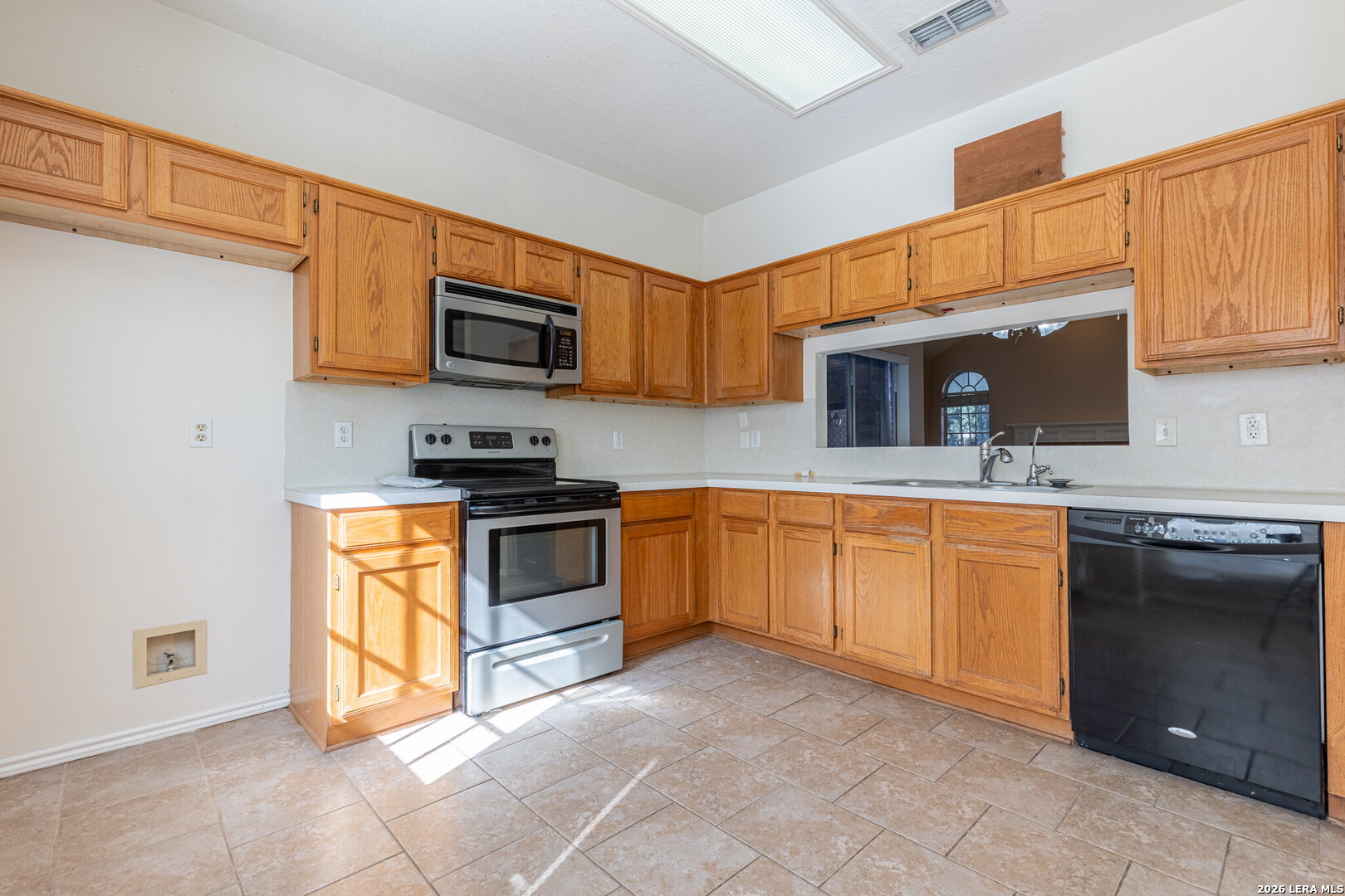 5946 CREEKWAY, San Antonio, TX 78247