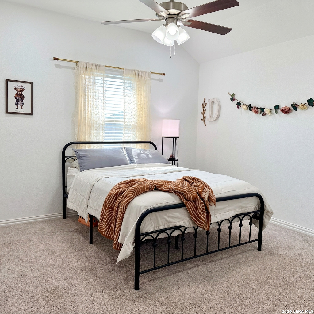 727 NAVARRO ST, New Braunfels, TX 78132