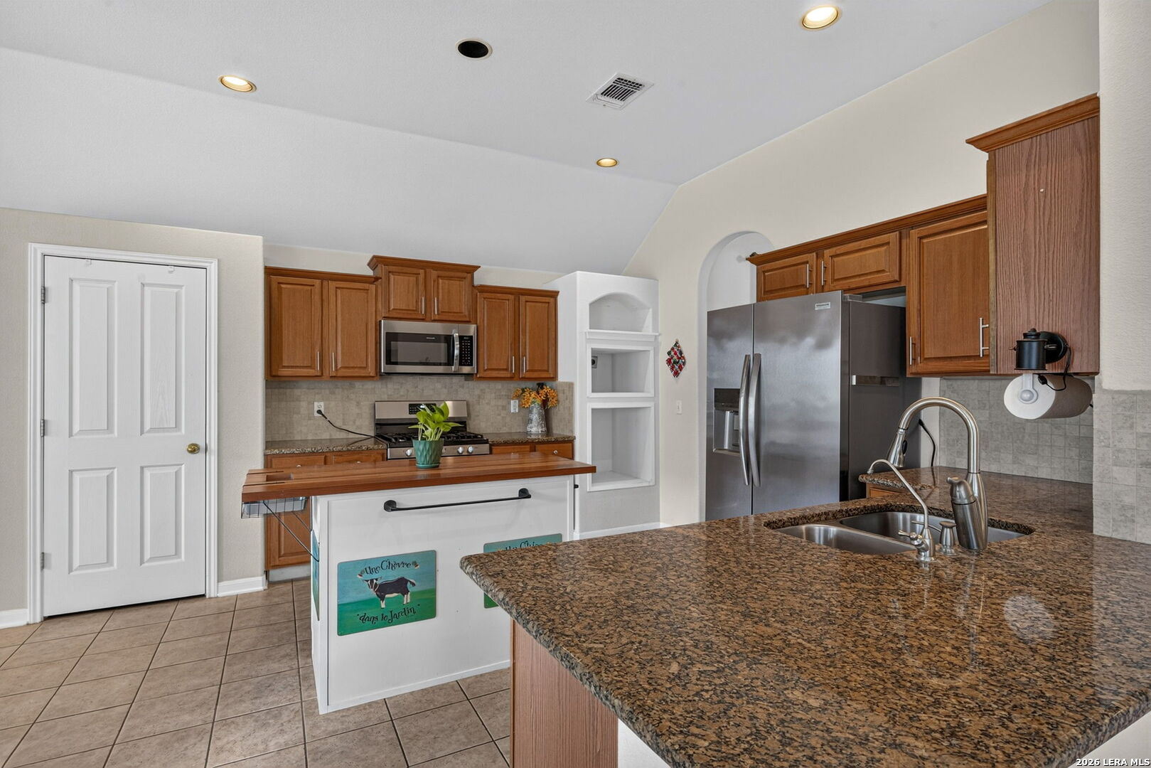 546 BOSQUE VIS, San Antonio, TX 78258