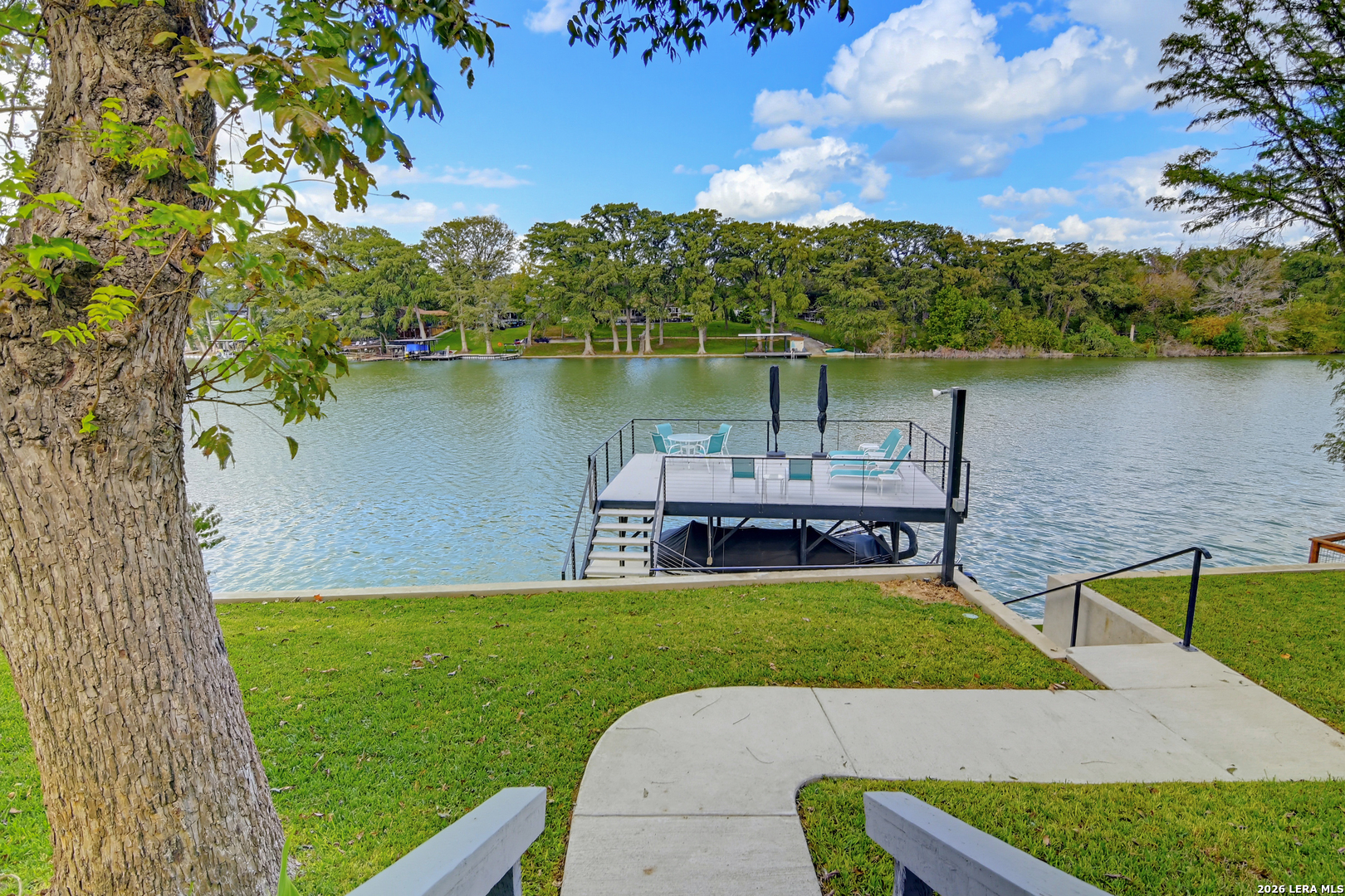951 Reiley Rd, Seguin, TX 78155