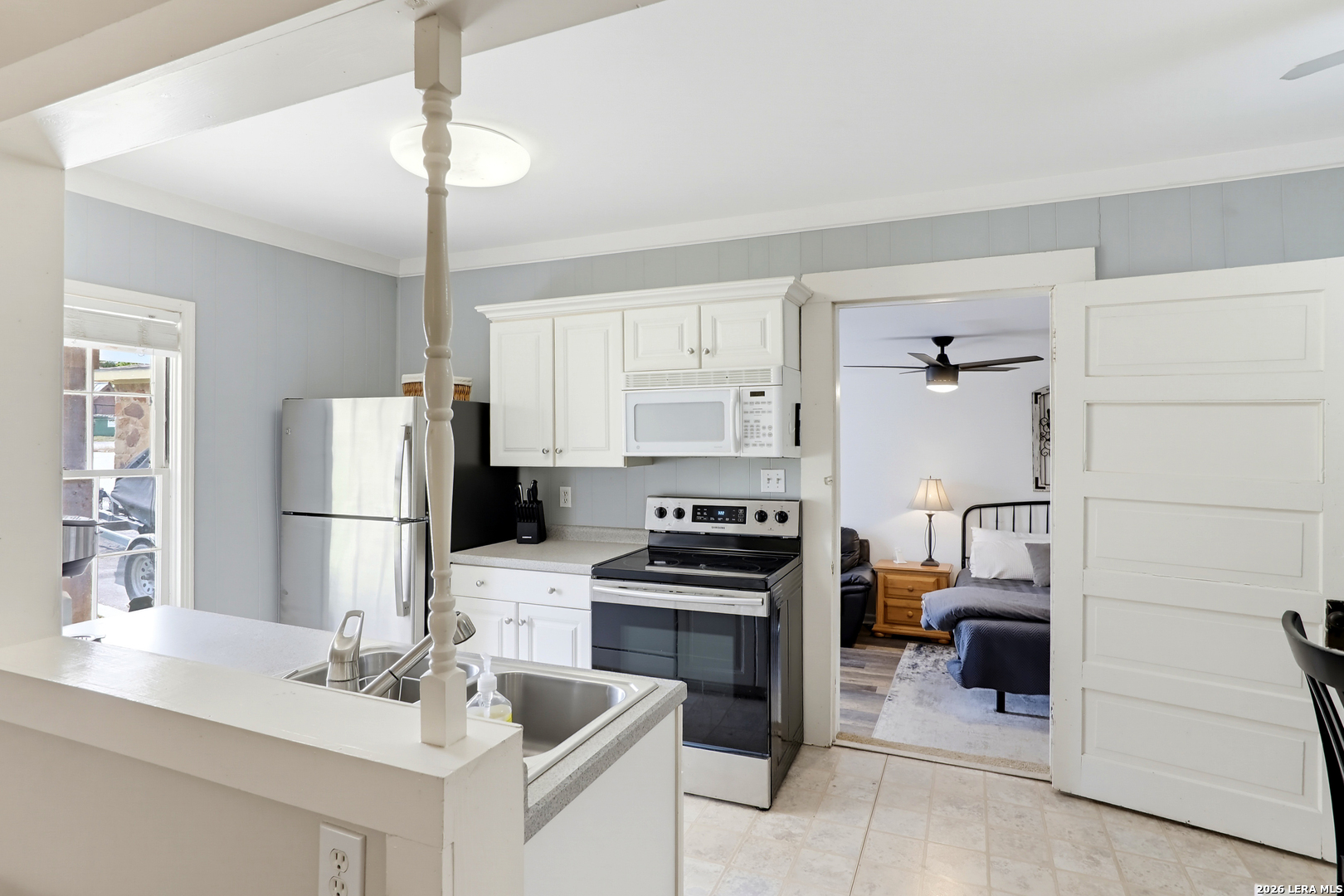 951 Reiley Rd, Seguin, TX 78155