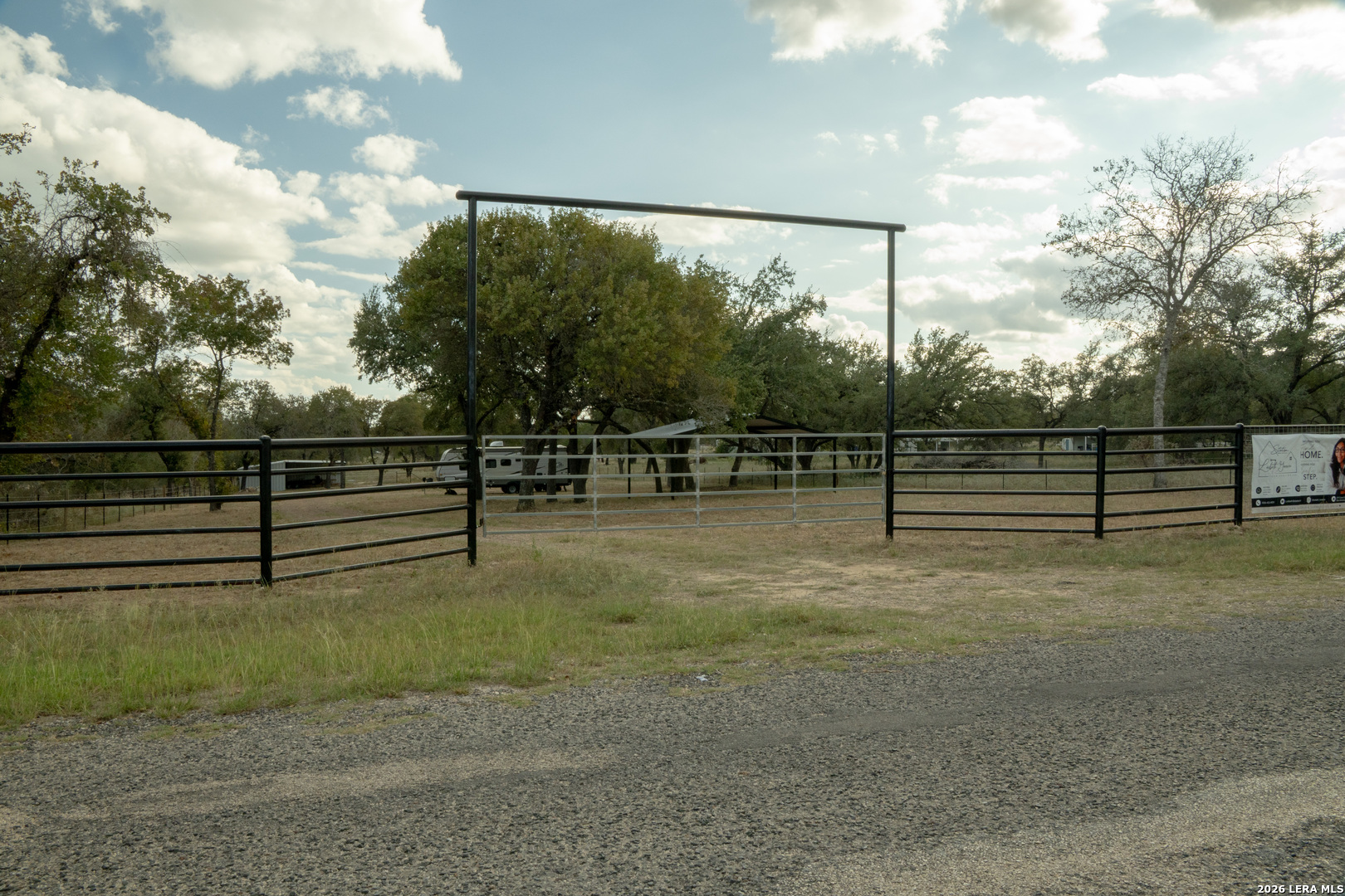 235 County Road 6814, Natalia, TX 78059
