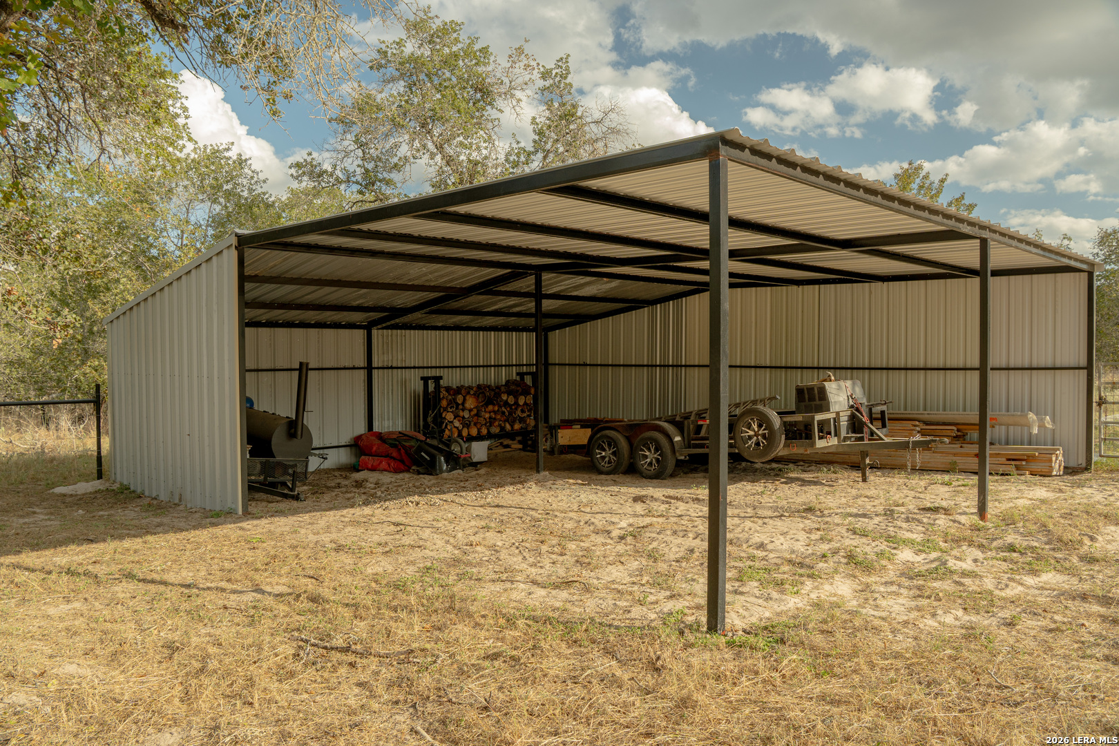 235 County Road 6814, Natalia, TX 78059