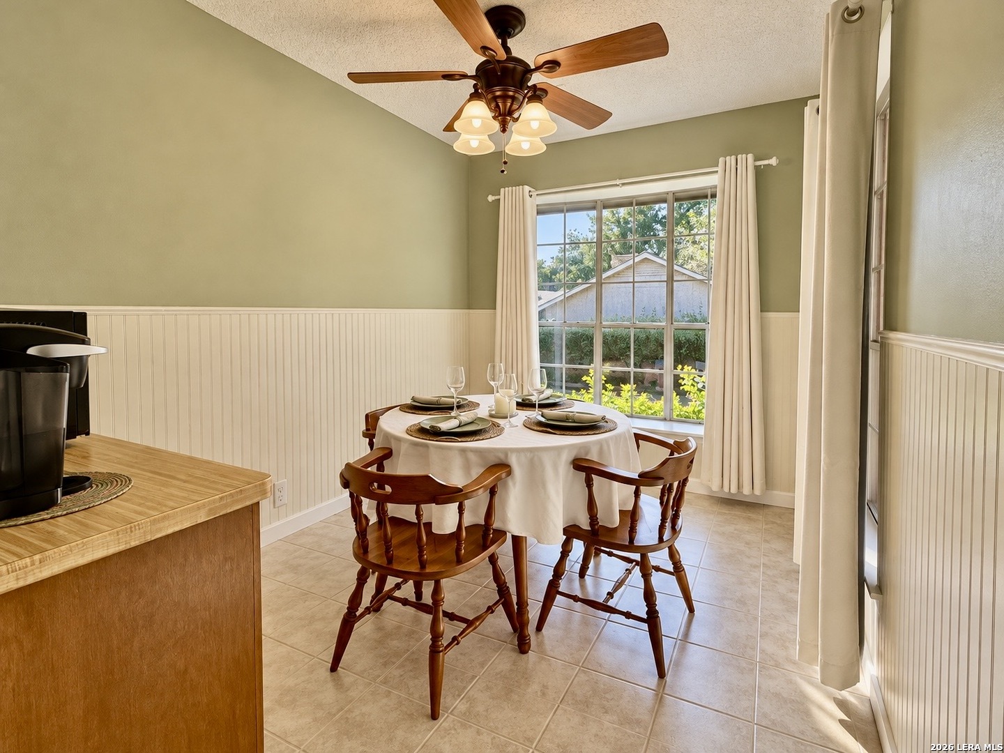 228 Sagecrest Dr, Hollywoodpark, TX 78232