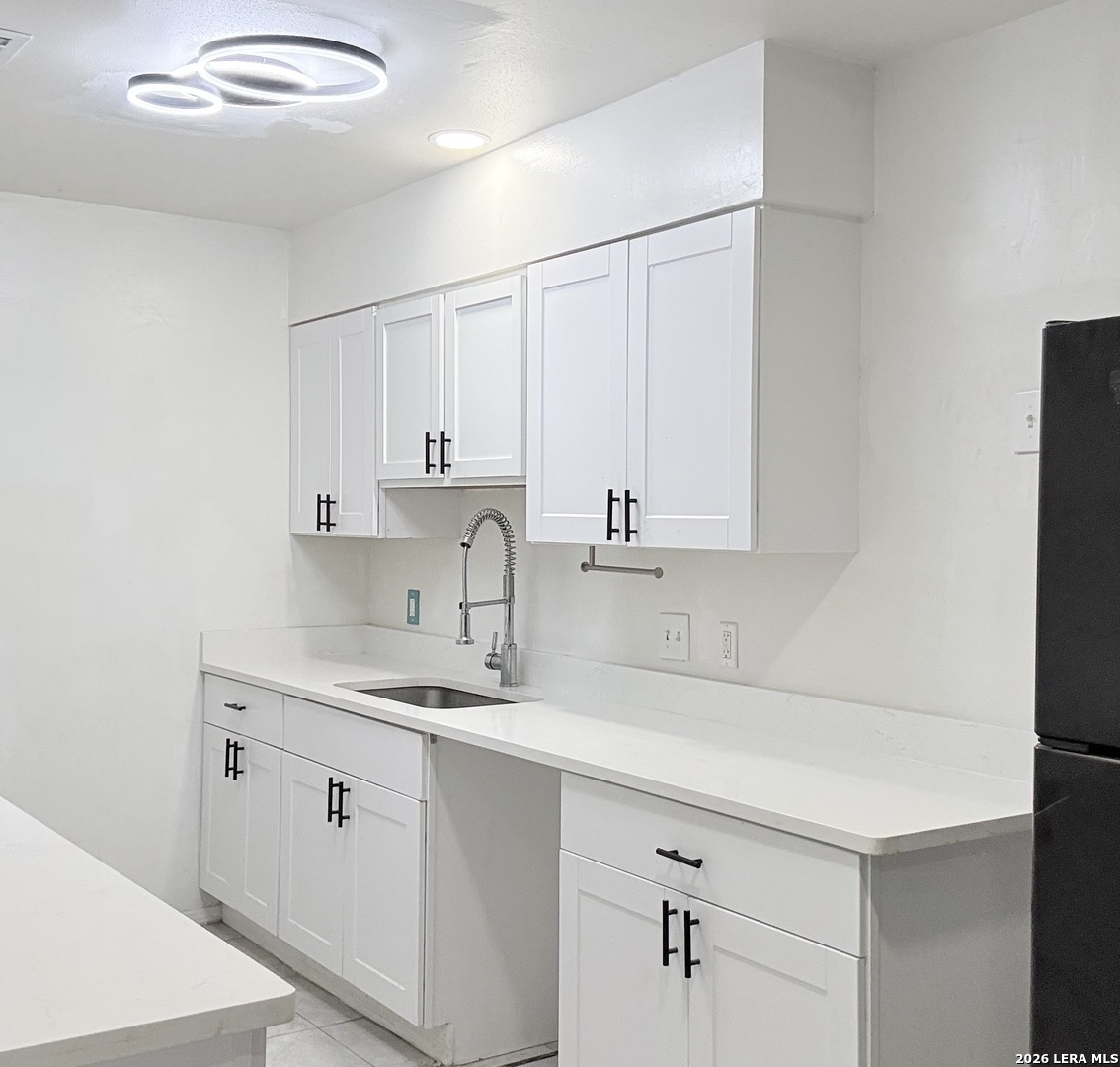 5234 VILLAGE ROW, San Antonio, TX 78218