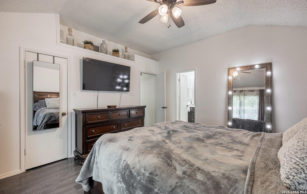 2600 STAR LIGHT LN, Schertz, TX 78154