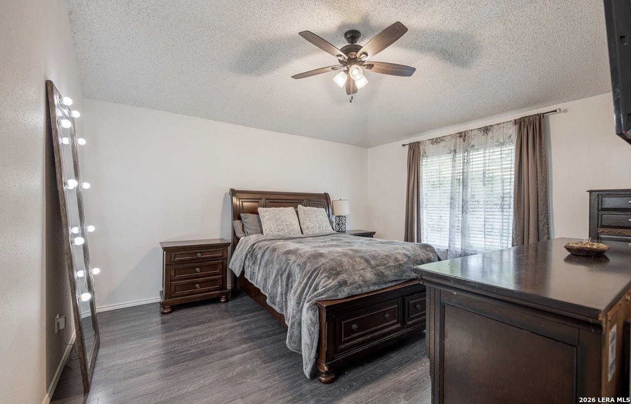 2600 STAR LIGHT LN, Schertz, TX 78154