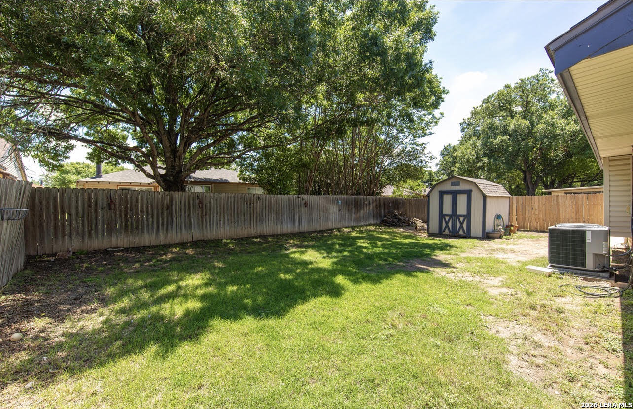 2600 STAR LIGHT LN, Schertz, TX 78154
